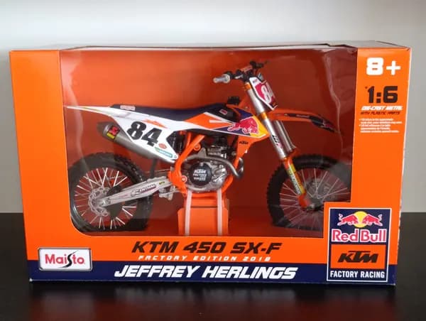 Maisto KTM 450 SX-F 1:6 scale image 1