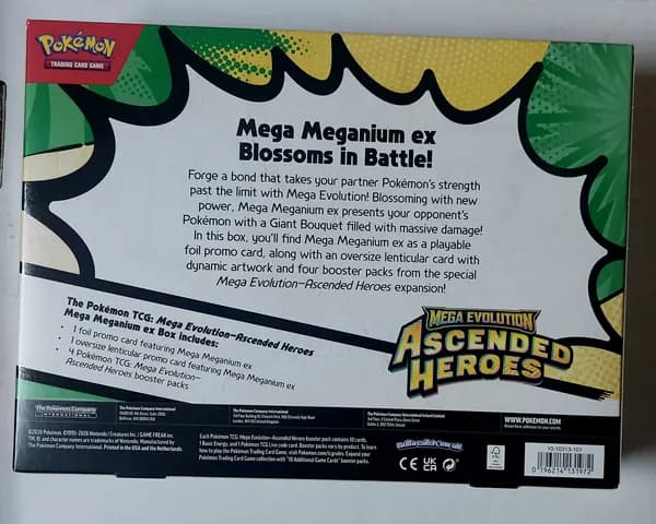 Ascended heroes Mega Meganium ex box image 2