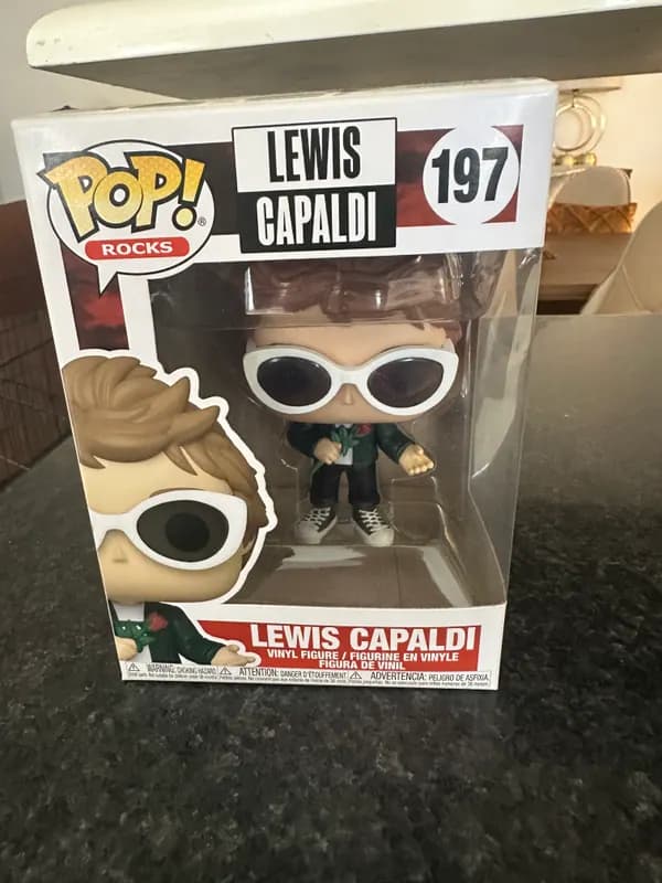 Lewis Capaldi image 1