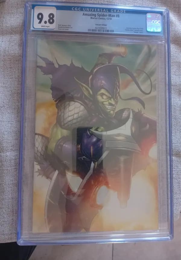 Amazing Spider-Man #8 Yoon Lee Battle Lines Goblin Virgin Variant Marvel 2018 CGC 9.8 image 1