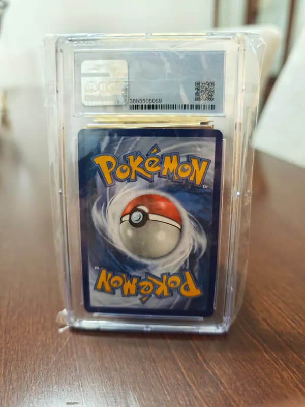 Gyarados 34/108 Evolutions 2016 CGC 9.0 image 2