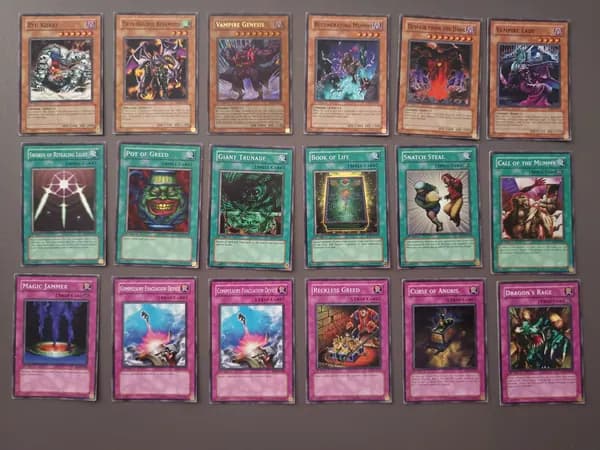 39 Yu-Gi-Oh Cards /29 First Edition + 10 Unlimited image 1