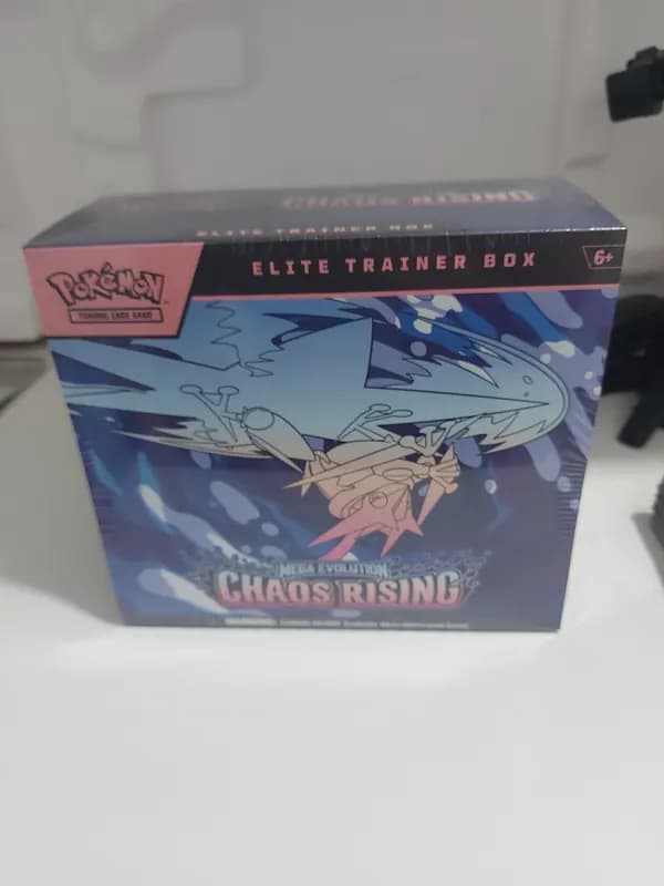 Chaos rising etb image 1
