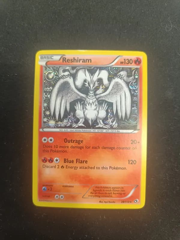 Reshiram Holo image 1