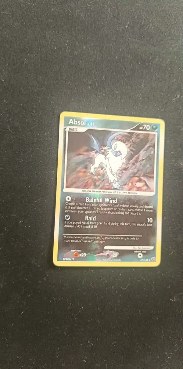 Absol Reverse Holo image 1