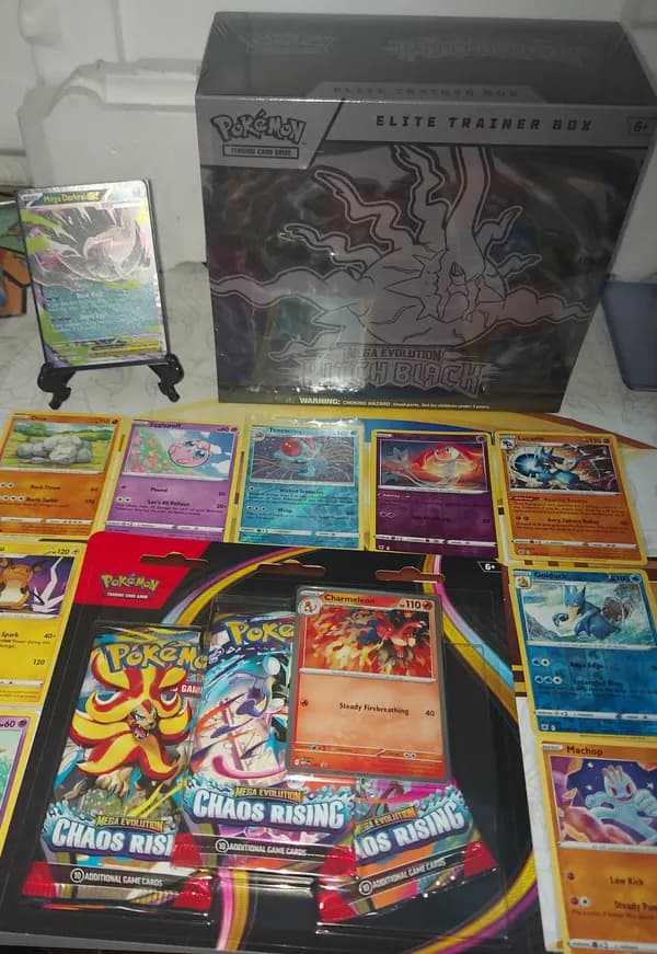 🔥🔥Huuuge lot: Pitch black + Chaos rising + singles image 1