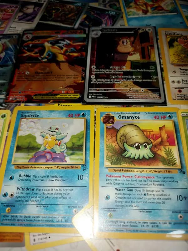 1 day auction - Wizards of the coast lot: 200 κάρτες + 1 mini binder δώρο